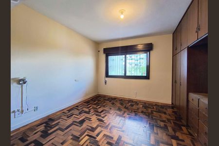 Casa para alugar com 264m², 4 quartos e 5 vagas