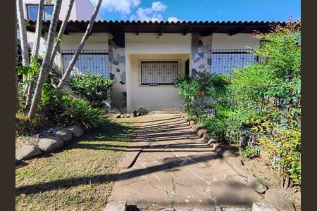Casa para alugar com 264m², 4 quartos e 5 vagas