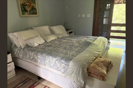 Casa de condomínio à venda com 417m², 4 quartos e 2 vagasQuarto 1