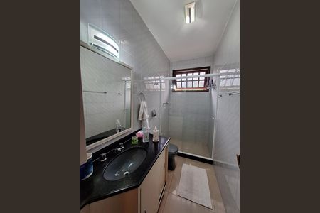 Casa de condomínio à venda com 417m², 4 quartos e 2 vagas Casa de condomínio à venda com 417m², 4 quartos e 2 vagasBanheiro da Suíte 3