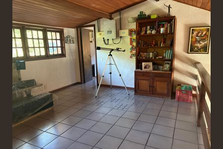 Casa de condomínio à venda com 417m², 4 quartos e 2 vagasCorredor