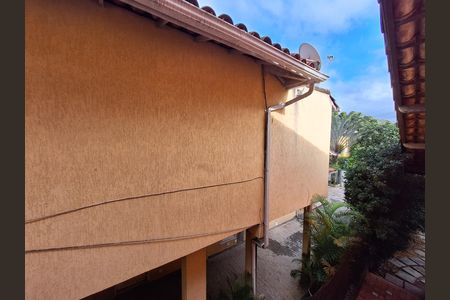 Casa de condomínio à venda com 417m², 4 quartos e 2 vagas Casa de condomínio à venda com 417m², 4 quartos e 2 vagasVista da Suíte