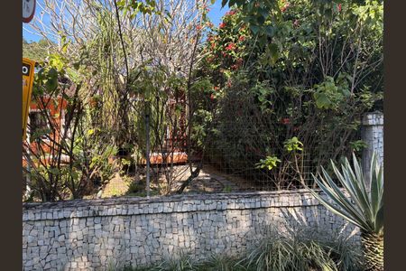 Casa de condomínio à venda com 417m², 4 quartos e 2 vagasÁrea externa