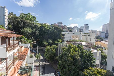 Apartamento para alugar com 119m², 3 quartos e 1 vaga Apartamento para alugar com 119m², 3 quartos e 1 vagaVista da Varanda da Suíte