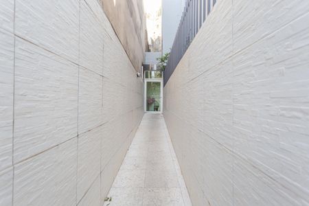 Hall de entrada de apartamento para alugar com 3 quartos, 119m² em São Lucas, Belo Horizonte