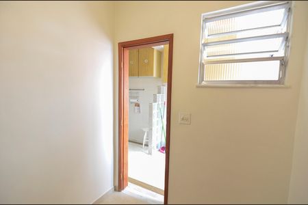 Apartamento à venda com 93m², 2 quartos e 2 vagas Apartamento à venda com 93m², 2 quartos e 2 vagasQuarto de Serviço
