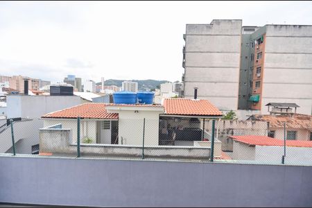 Apartamento à venda com 93m², 2 quartos e 2 vagas Apartamento à venda com 93m², 2 quartos e 2 vagasQuarto