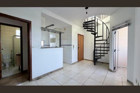 Apartamento à venda com 2 quartos, 150m² em Itamarati, Belo Horizonte
