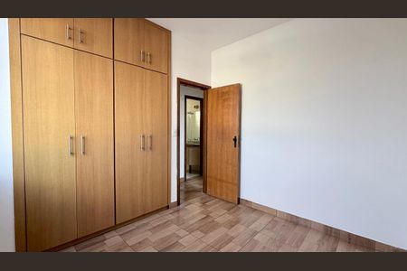 Apartamento à venda com 2 quartos, 150m² em Itamarati, Belo Horizonte