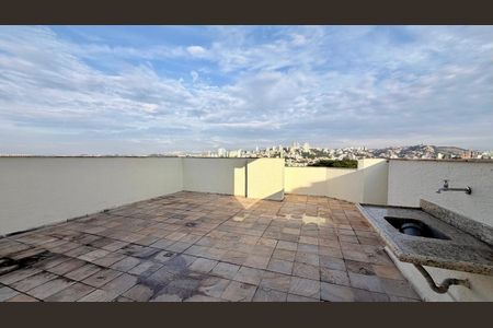Apartamento à venda com 150m², 2 quartos e 2 vagas