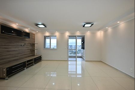 Apartamento à venda com 96m², 2 quartos e 2 vagasSala