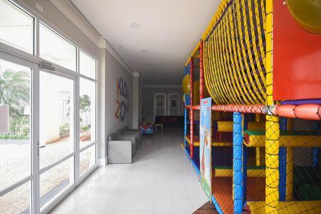 Apartamento à venda com 96m², 2 quartos e 2 vagas Apartamento à venda com 96m², 2 quartos e 2 vagasBrinquedoteca