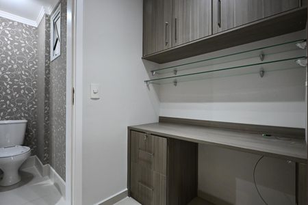 Apartamento à venda com 96m², 2 quartos e 2 vagasEscritório
