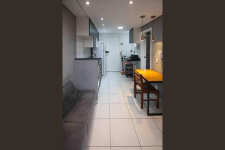 Sala de apartamento para alugar com 1 quarto, 38m² em Vila Ema, São Paulo