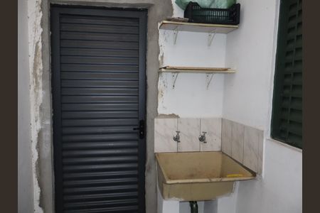 Casa para alugar com 35m², 1 quarto e 1 vagaÁrea de serviço