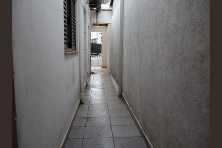 Casa para alugar com 35m², 1 quarto e 1 vagaCorredor