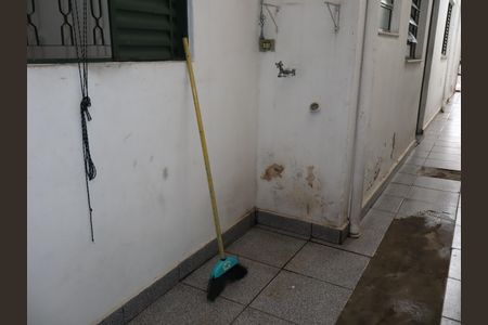 Casa para alugar com 35m², 1 quarto e 1 vagaÁrea de serviço