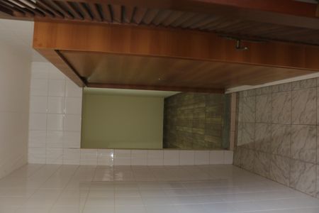Casa para alugar com 500m², 3 quartos e 3 vagasCorredor