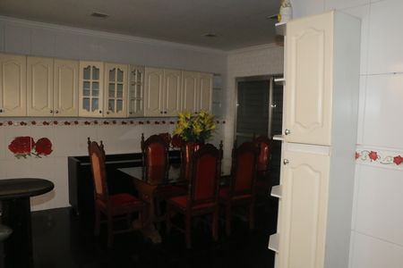 Casa para alugar com 500m², 3 quartos e 3 vagasCozinha