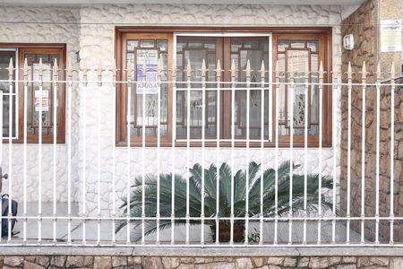 Casa para alugar com 500m², 3 quartos e 3 vagasfoto da placa