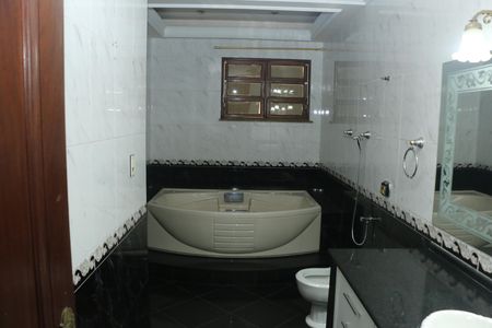 Casa para alugar com 500m², 3 quartos e 3 vagasbanheiro suite