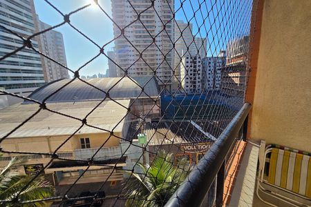 Apartamento para alugar com 65m², 2 quartos e 1 vagaVaranda