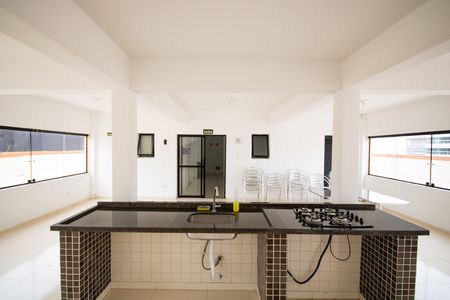 Apartamento para alugar com 65m², 2 quartos e 1 vagaÁrea comum - Salão de festas