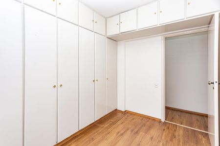 Apartamento à venda com 63m², 2 quartos e 1 vaga Apartamento à venda com 63m², 2 quartos e 1 vagaQuarto 1