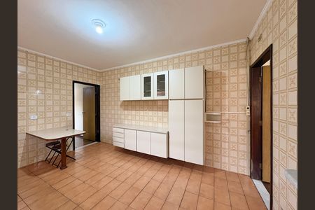 Casa à venda com 151m², 3 quartos e 2 vagasCozinha