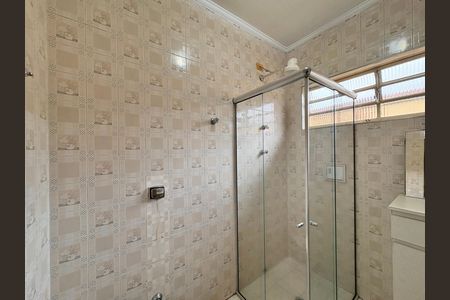 Casa à venda com 151m², 3 quartos e 2 vagasBanheiro