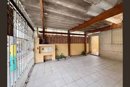 Casa à venda com 151m², 3 quartos e 2 vagasGaragem