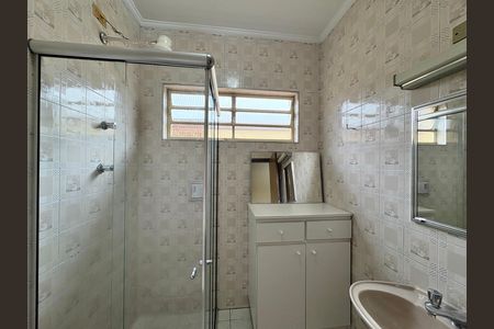 Casa à venda com 151m², 3 quartos e 2 vagasBanheiro