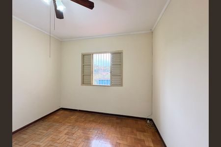 Casa à venda com 151m², 3 quartos e 2 vagasQuarto 1