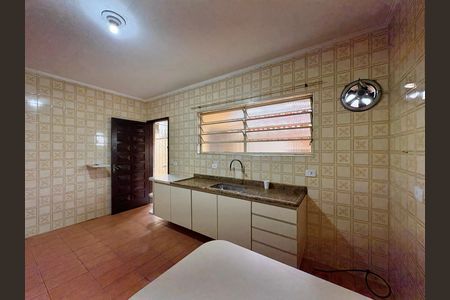 Casa à venda com 151m², 3 quartos e 2 vagasCozinha