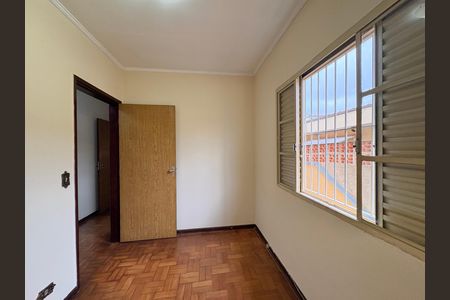 Casa à venda com 151m², 3 quartos e 2 vagasQuarto 2