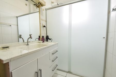 Apartamento à venda com 78m², 2 quartos e 1 vaga Apartamento à venda com 78m², 2 quartos e 1 vagaBanheiro