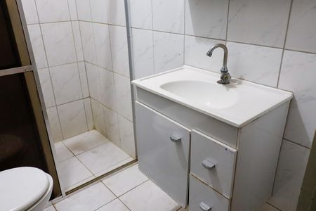Casa para alugar com 125m², 2 quartos e 1 vaga Casa para alugar com 125m², 2 quartos e 1 vagaBanheiro 2