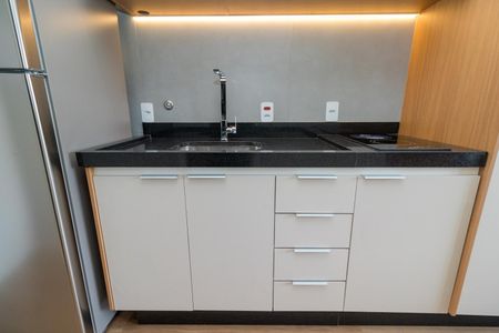 Studio para alugar com 23m², 1 quarto e sem vaga Studio para alugar com 23m², 1 quarto e sem vagaSala/Cozinha
