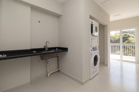 Studio para alugar com 23m², 1 quarto e sem vaga Studio para alugar com 23m², 1 quarto e sem vagaLavanderia