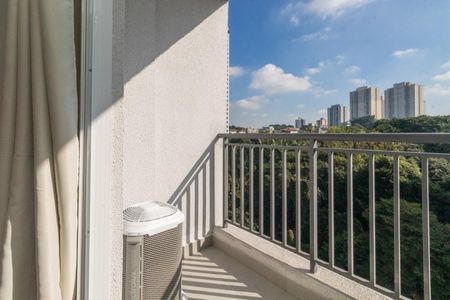 Studio para alugar com 23m², 1 quarto e sem vaga Studio para alugar com 23m², 1 quarto e sem vagaVaranda