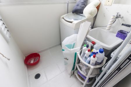 Apartamento para alugar com 56m², 2 quartos e 1 vaga Apartamento para alugar com 56m², 2 quartos e 1 vagaÁrea de Serviço