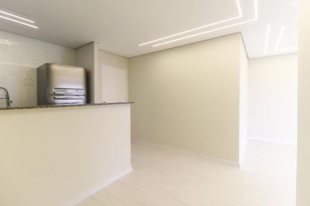 Sala de apartamento para alugar com 2 quartos, 56m² em Vila Carmosina, São Paulo