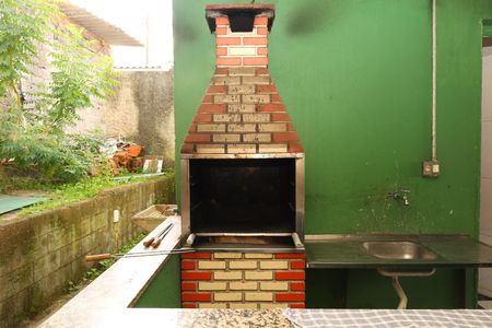 Apartamento para alugar com 43m², 2 quartos e 1 vagaÁrea comum - Salão de festas - Churrasqueira