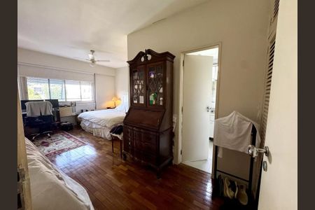 Apartamento à venda com 176m², 4 quartos e 1 vaga