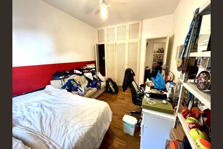 Apartamento à venda com 176m², 4 quartos e 1 vaga