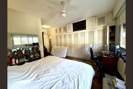 Apartamento à venda com 176m², 4 quartos e 1 vaga