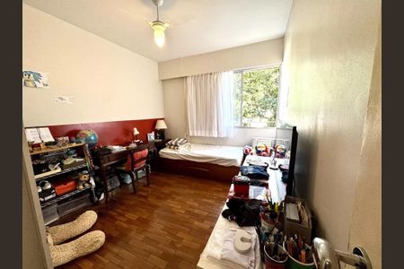 Apartamento à venda com 176m², 4 quartos e 1 vaga