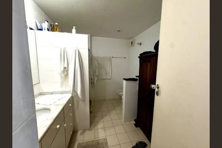 Apartamento à venda com 176m², 4 quartos e 1 vaga