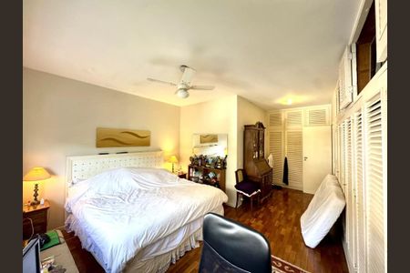 Apartamento à venda com 176m², 4 quartos e 1 vaga