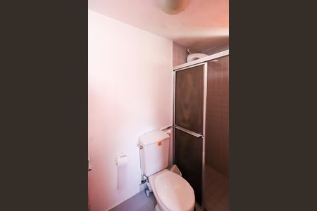 Apartamento à venda com 72m², 3 quartos e 1 vaga Apartamento à venda com 72m², 3 quartos e 1 vagaBanheiro Suíte